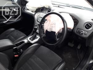 Ford Mondeo IV 2.3 16V Sloopvoertuig (2009, Metallic, Zwart)