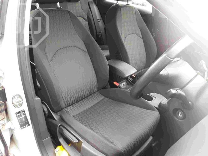 Seat Leon ST 1.6 TDI 16V Sloopvoertuig (2015, Wit)