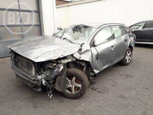 Volvo V60 I 2.0 D2 16V Sloopvoertuig (2017, Metallic, Grijs)