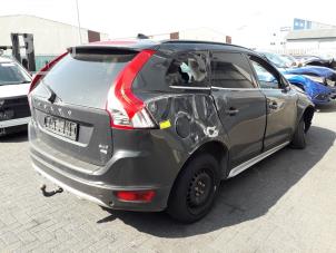 Volvo XC60 I 2.4 D3 20V Sloopvoertuig (2012, Metallic, Grijs)