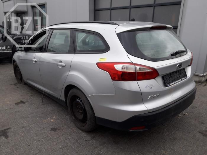 Ford Focus 3 Wagon 1.6 TDCi ECOnetic Sloopvoertuig (2015, Metallic, Zilver)