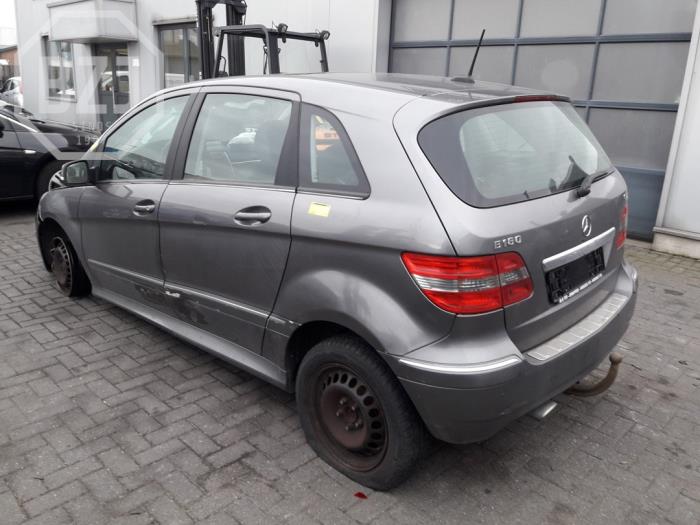 Mercedes B 2.0 B-180 CDI 16V Sloopvoertuig (2010, Metallic, Grijs)