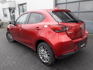 Mazda 2 1.5 SkyActiv-G 90 M Hybrid Sloopvoertuig (2021, Metallic, Rood)