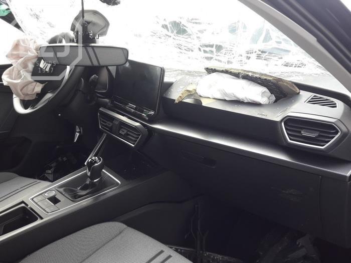Seat Leon 1.5 TSI 16V Sloopvoertuig (2022, Metallic, Grijs)