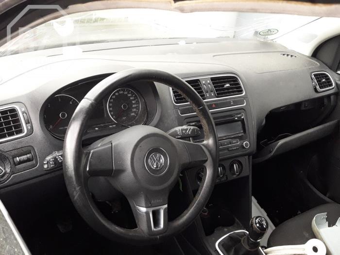 Volkswagen Polo V 1.2 TDI 12V BlueMotion Sloopvoertuig (2013, Metallic, Zwart)