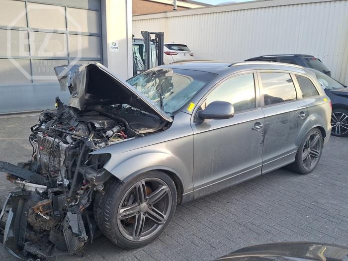 Audi<br/>Q7 4.2 TDI V8 32V Tiptronic 2009-05 / 2015-08