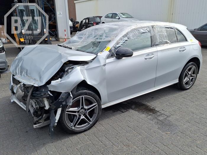Mercedes<br/>A-Klasse 1.3 A-250 e Turbo 16V 2019-08 / 2026-12