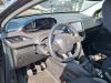 Peugeot 208 I 1.2 Vti 12V PureTech 82 Sloopvoertuig (2013, Metallic, Zwart)