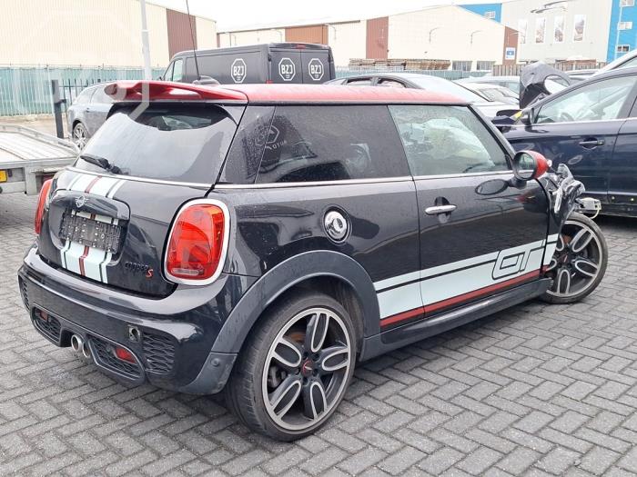 Mini Mini 2.0 16V Cooper S Sloopvoertuig (2019, Metallic, Zwart)