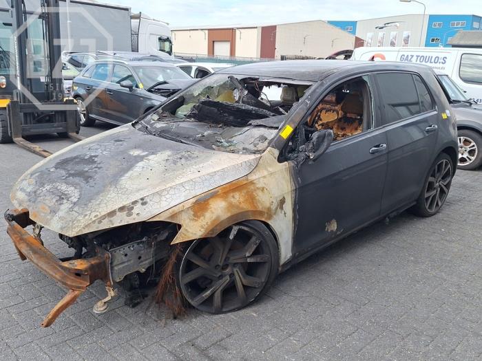 Volkswagen Golf VII 2.0 GTD 16V  (Sloop)