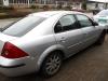 Sloopauto Ford Mondeo uit 2001