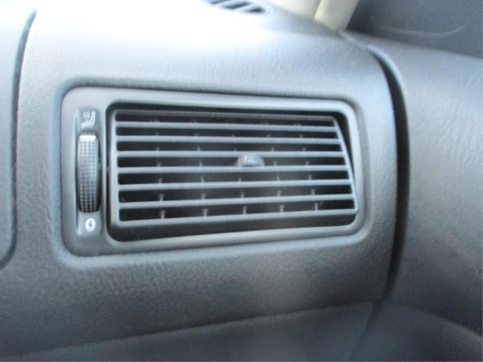 Volkswagen Golf IV Variant 1.9 TDI 90 Sloopvoertuig (2000, Groen)