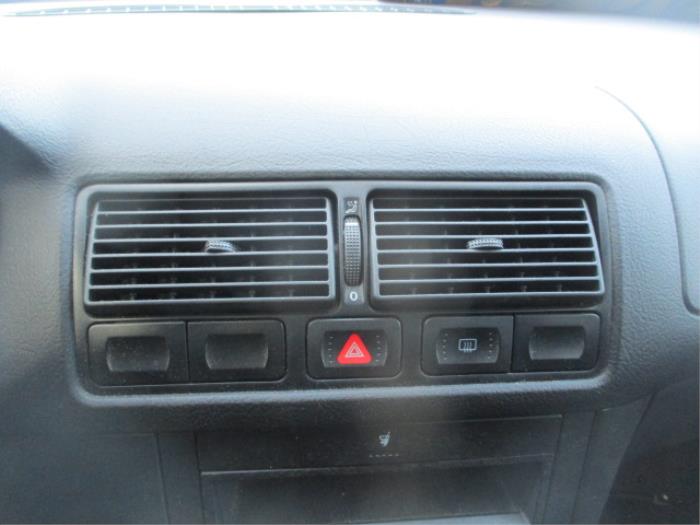 Volkswagen Golf IV Variant 1.9 TDI 90 Sloopvoertuig (2000, Groen)