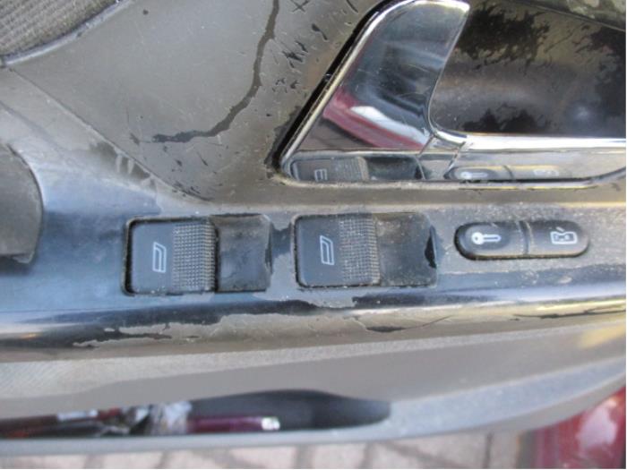 Seat Cordoba 1.6 Sloopvoertuig (2000, Rood)