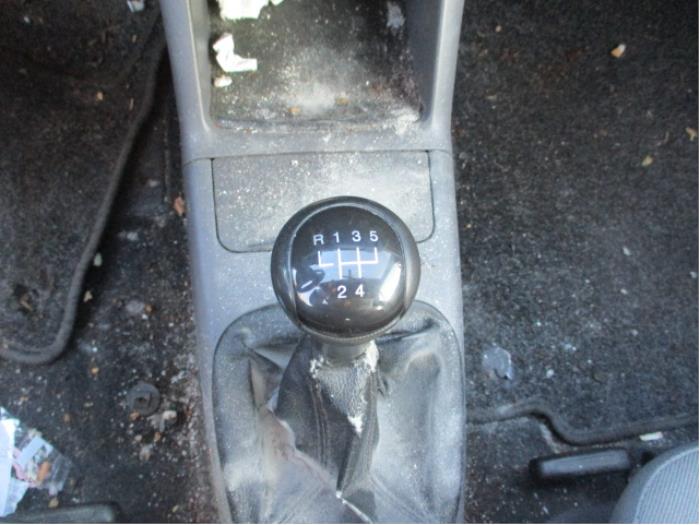 Seat Cordoba 1.6 Sloopvoertuig (2000, Rood)