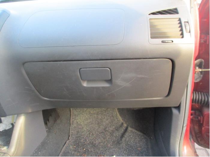 Seat Cordoba 1.6 Sloopvoertuig (2000, Rood)