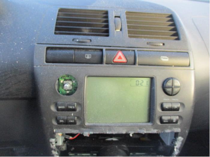 Seat Cordoba 1.6 Sloopvoertuig (2000, Rood)