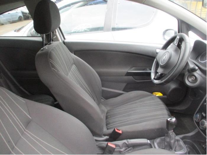 Opel Corsa D 1.3 CDTi 16V ecoFLEX Sloopvoertuig (2010, Wit)