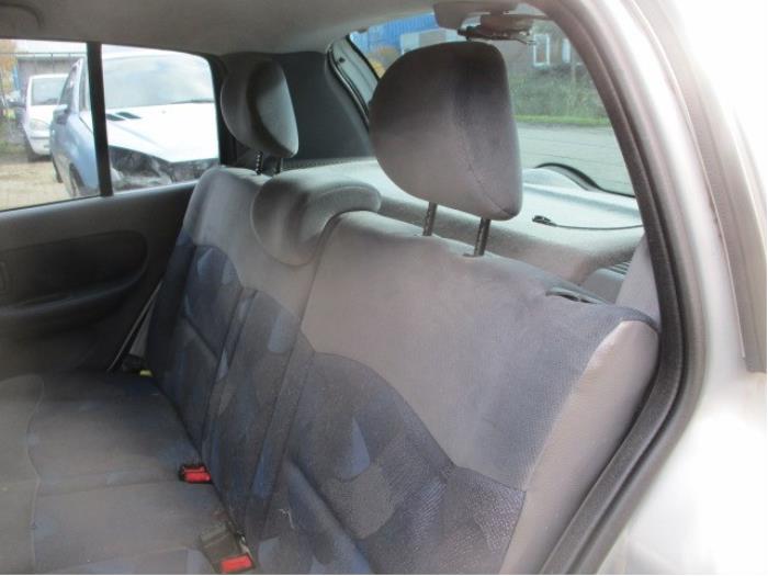 Renault Clio II 1.4 Sloopvoertuig (1999, Grijs)