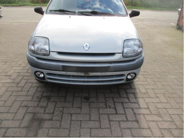 Renault Clio II 1.4 Sloopvoertuig (1999, Grijs)