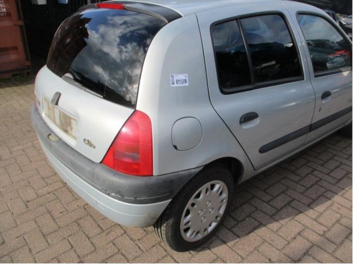 Renault Clio II 1.4 Sloopvoertuig (1999, Grijs)