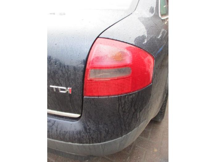 Audi A6 2.5 TDI V6 24V Sloopvoertuig (2001, Blauw)