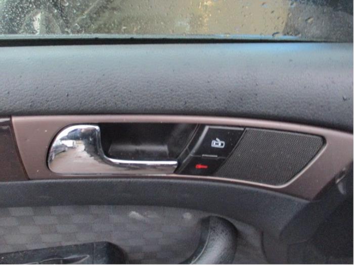 Audi A6 2.5 TDI V6 24V Sloopvoertuig (2001, Blauw)