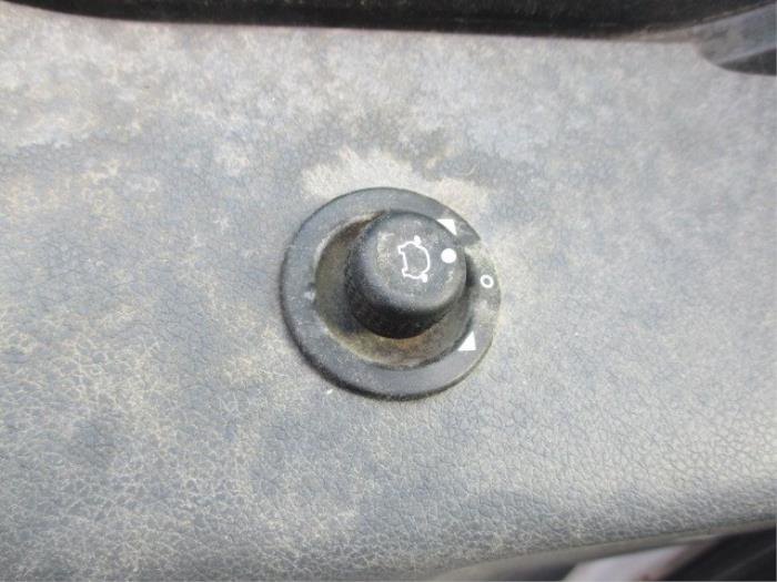 Ford Transit Connect 1.8 TDCi 90 Sloopvoertuig (2008, Graniet)