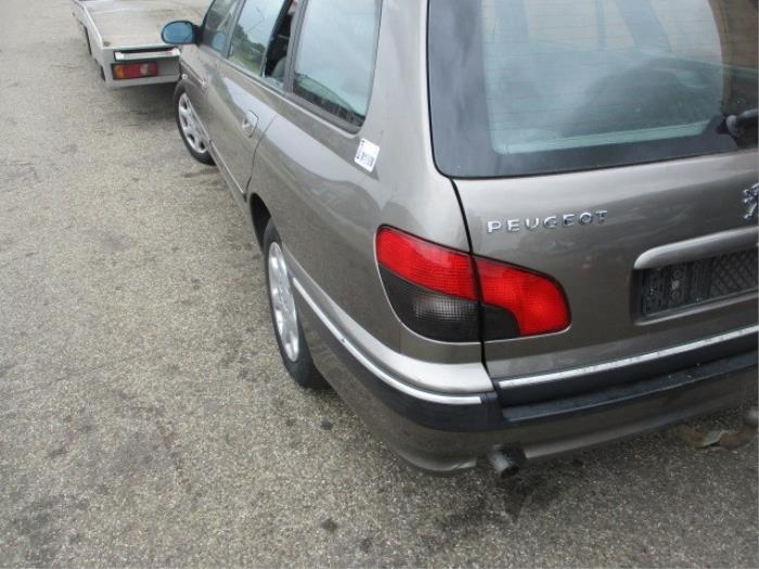 Peugeot 406 Break 1.8 16V Sloopvoertuig (2003, Grijs)