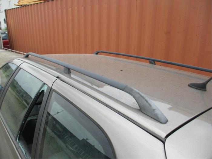 Peugeot 406 Break 1.8 16V Sloopvoertuig (2003, Grijs)