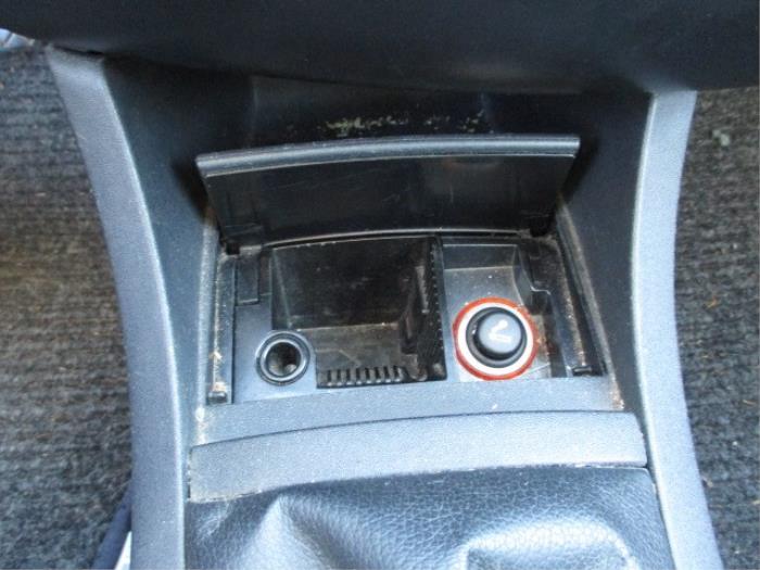 Seat Ibiza III 1.4 16V 75 Sloopvoertuig (2003, Blauw)