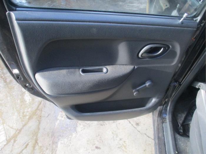 Opel Agila 1.2 16V Sloopvoertuig (2004, Zwart)