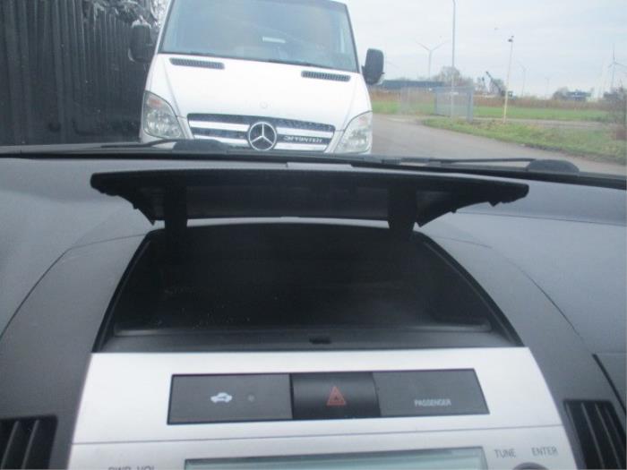 Toyota Corolla Verso 2.2 D-4D 16V Sloopvoertuig (2006, Grijs)