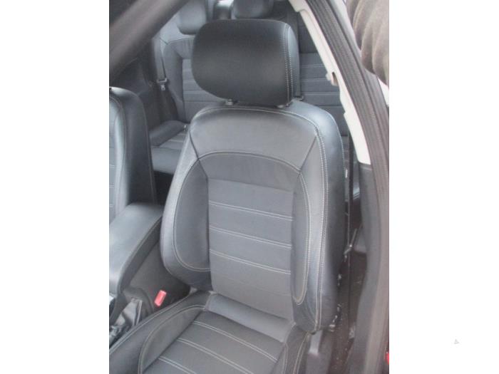 Ford Mondeo IV 2.5 20V Sloopvoertuig (2008, Zwart)