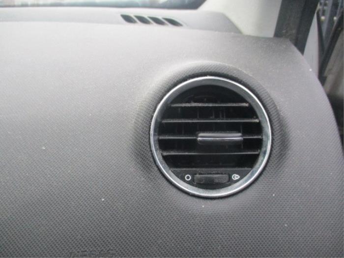 Peugeot 308 1.6 VTI 16V Sloopvoertuig (2008, Grijs)