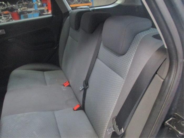 Ford Focus 2 Wagon 1.6 16V Sloopvoertuig (2005, Grijs)