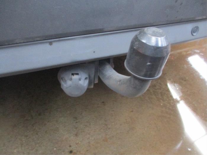 Ford Focus 2 Wagon 1.6 16V Sloopvoertuig (2005, Grijs)