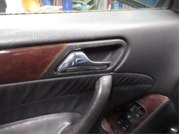 Mercedes C 1.8 C-200K 16V Sloopvoertuig (2002, Zwart)