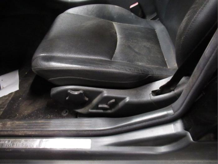 Mercedes C 1.8 C-200K 16V Sloopvoertuig (2002, Zwart)