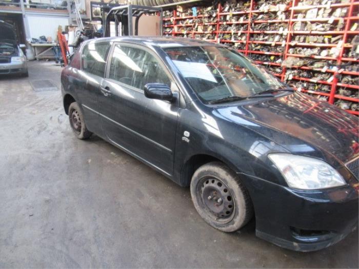 Toyota Corolla 2.0 D-4D 16V 110 Sloopvoertuig (2003, Zwart)