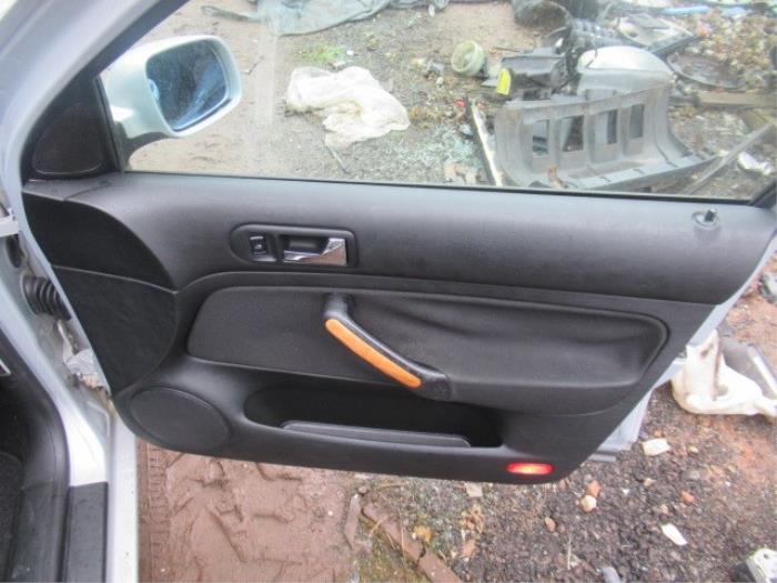 Volkswagen Bora 2.0 Sloopvoertuig (2000, Grijs)