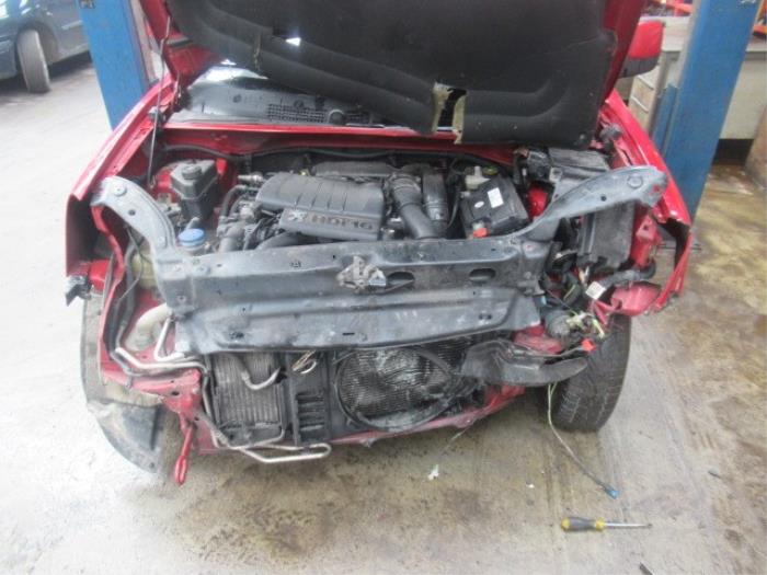 Peugeot Partner Combispace 1.6 HDI 90 16V Sloopvoertuig (2007, Rood)