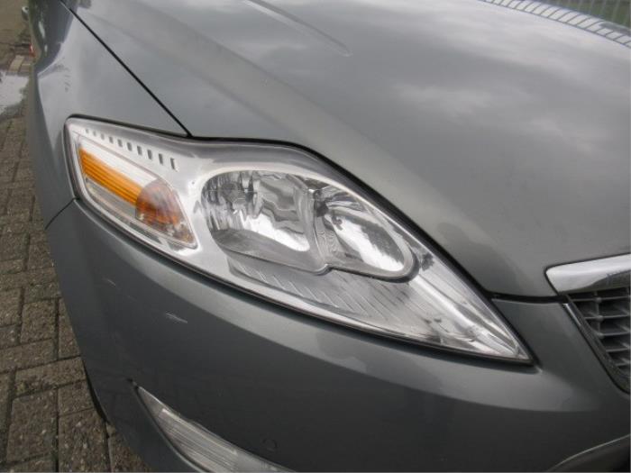 Ford Mondeo IV 2.0 TDCi 140 16V Sloopvoertuig (2010, Metallic, Grijs)