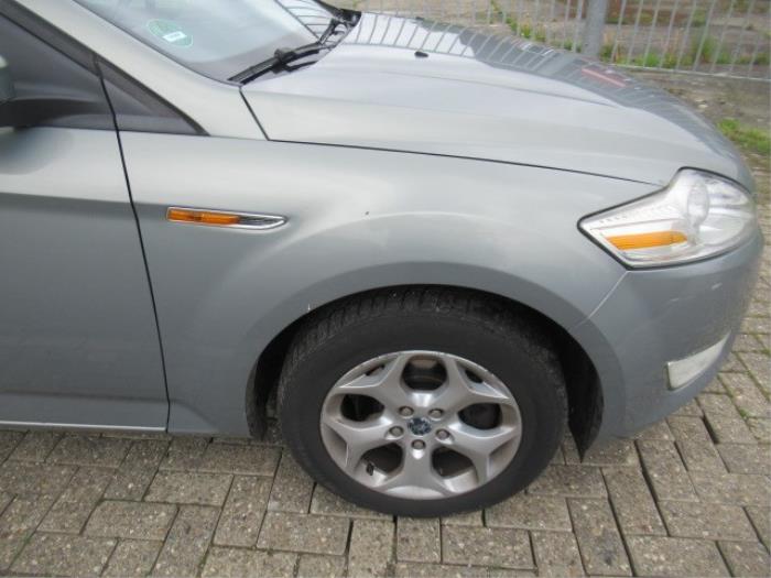 Ford Mondeo IV 2.0 TDCi 140 16V Sloopvoertuig (2010, Metallic, Grijs)