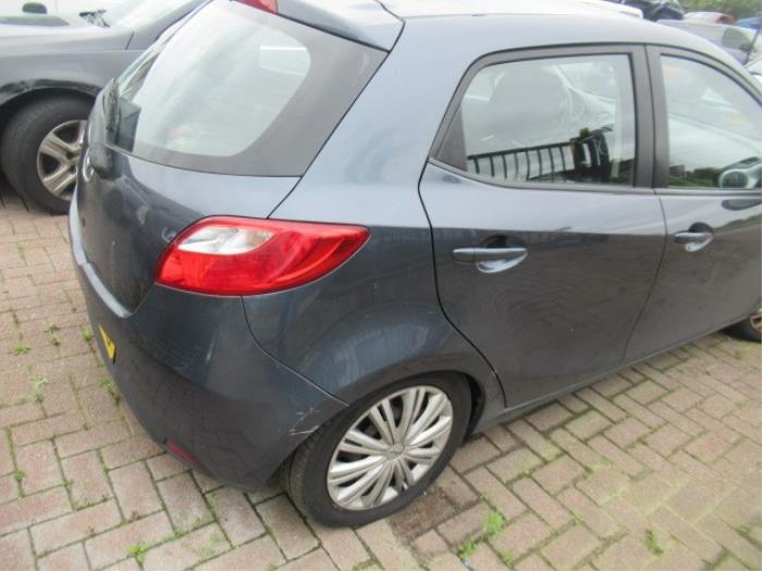 Mazda 2 1.4 CDVi 16V Sloopvoertuig (2008, Donker, Grijs)