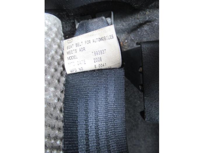 Mazda 2 1.4 CDVi 16V Sloopvoertuig (2008, Donker, Grijs)