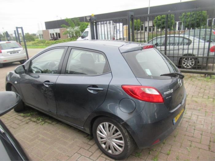 Mazda 2 1.4 CDVi 16V Sloopvoertuig (2008, Donker, Grijs)