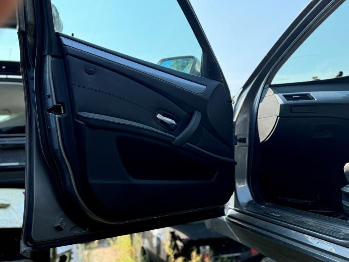 BMW 5 serie 520d 16V Edition Fleet Sloopvoertuig (2009, Grijs)