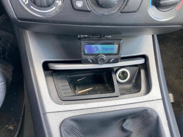 BMW 1 serie 118i 16V Sloopvoertuig (2006, Wit)