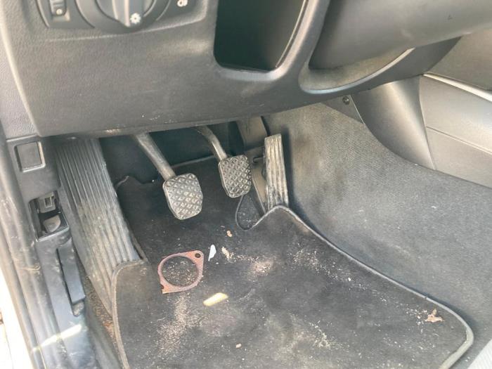 BMW 1 serie 118i 16V Sloopvoertuig (2006, Wit)